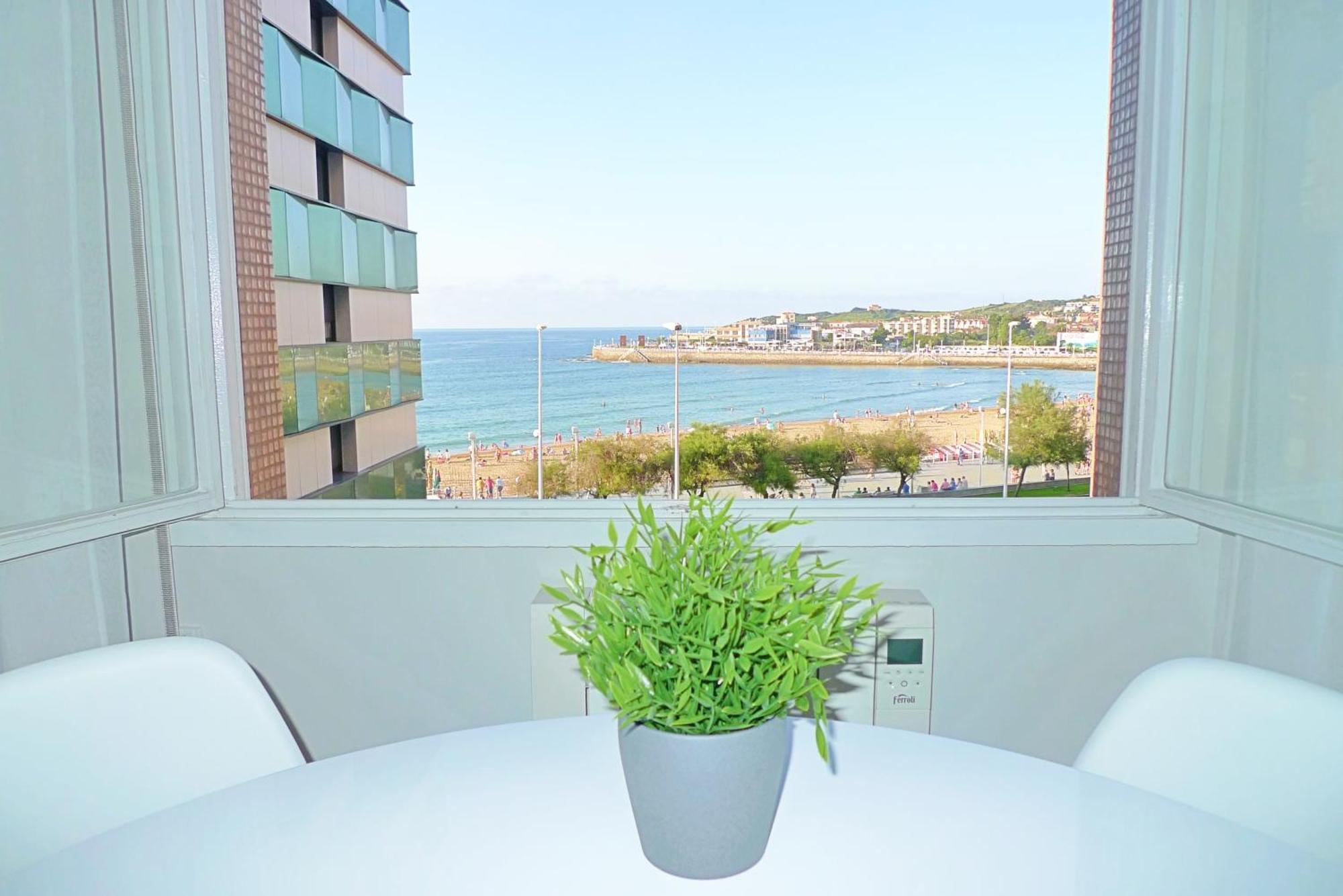 Apartment San Lorenzo Playa. Vistas Al Mar. *